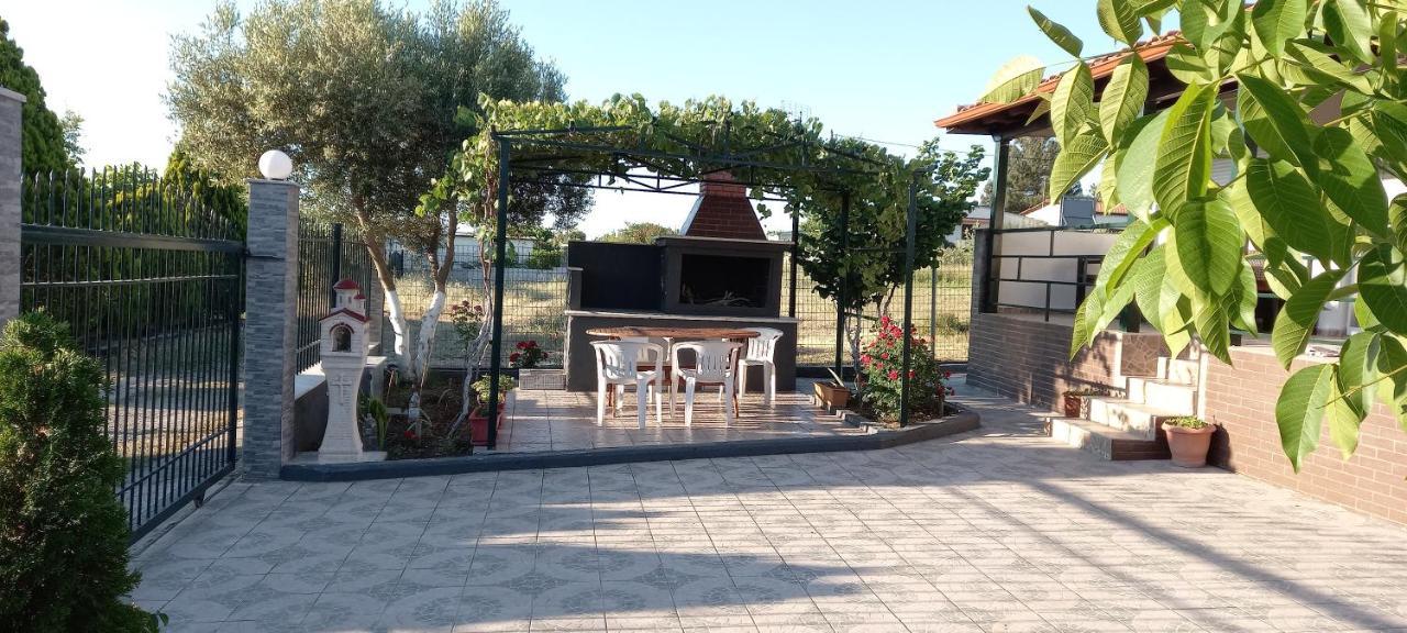 הוילה Nea Kallikrateia Haus מראה חיצוני תמונה